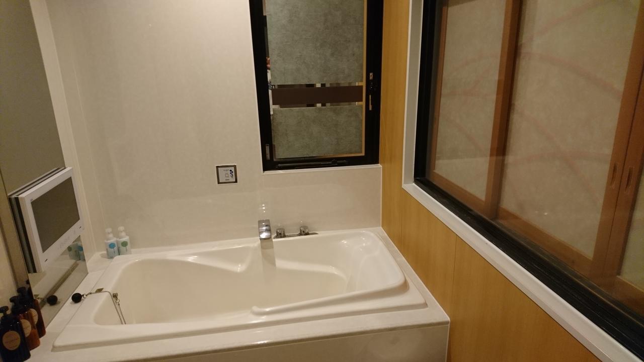 Hotel Eris Hakata (Adults Only) Фукуока Экстерьер фото