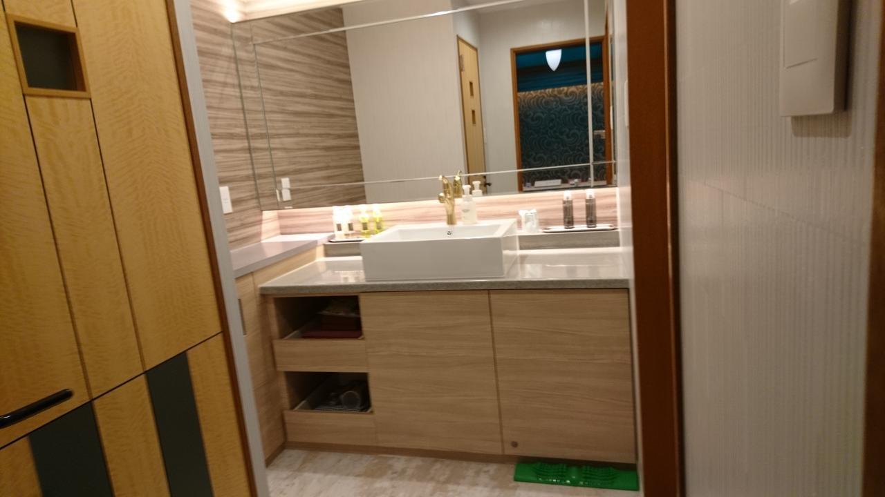 Hotel Eris Hakata (Adults Only) Фукуока Экстерьер фото